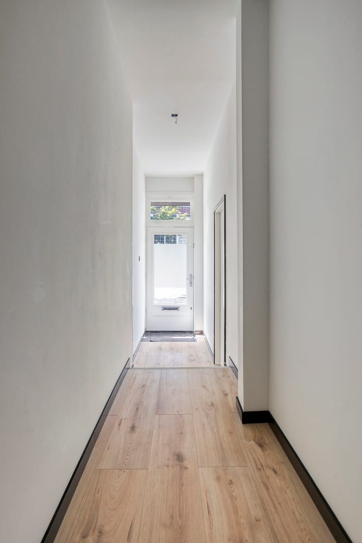 Foto 8 van Schieweg 163-D