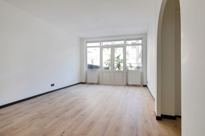 Foto 10 van Schieweg 163-D