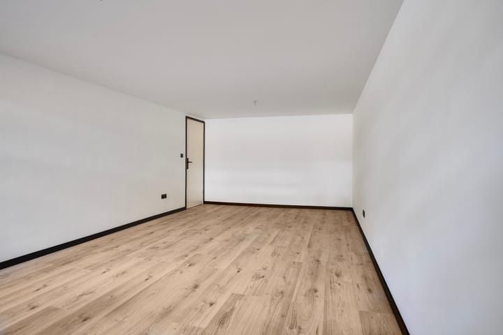 Foto 37 van Schieweg 163-D