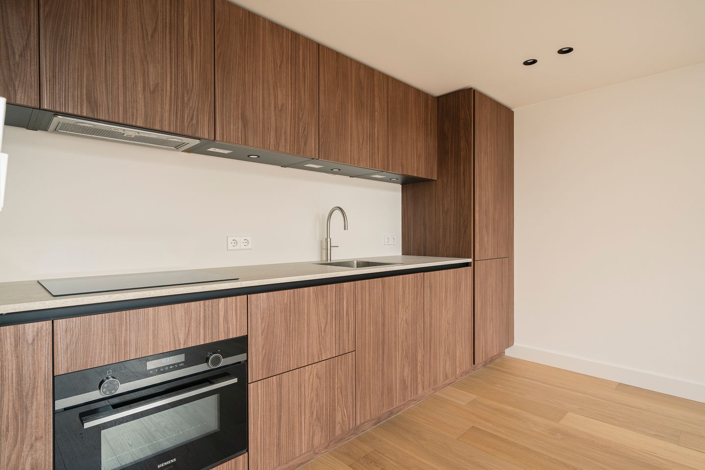 Photo 10 of Raamweg 5