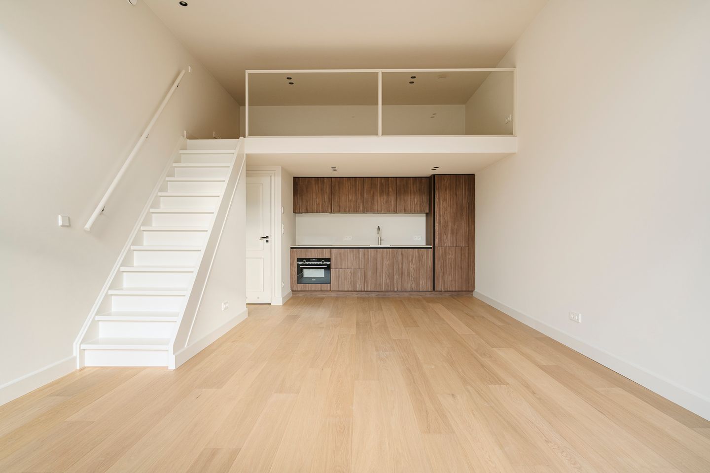 Photo 14 of Raamweg 5