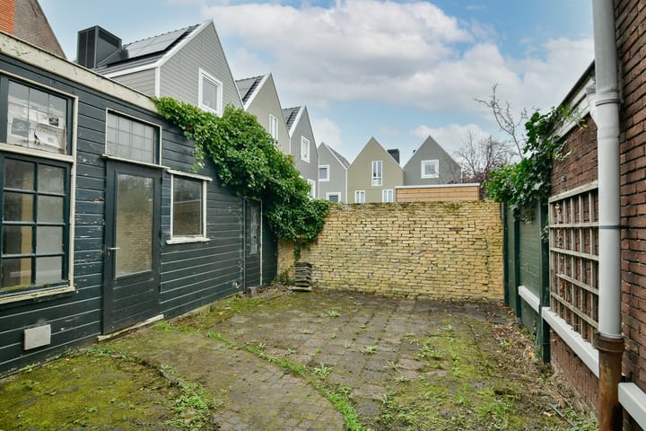 Photo 23 of Vinkenstraat 28