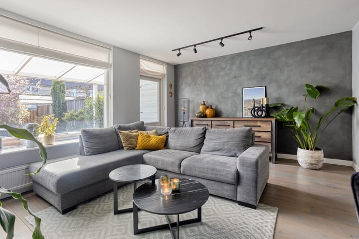 Photo 11 of Veilingstraat 112