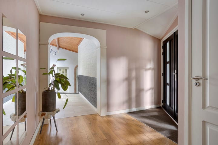 Foto 15 van Bergweg 19-A