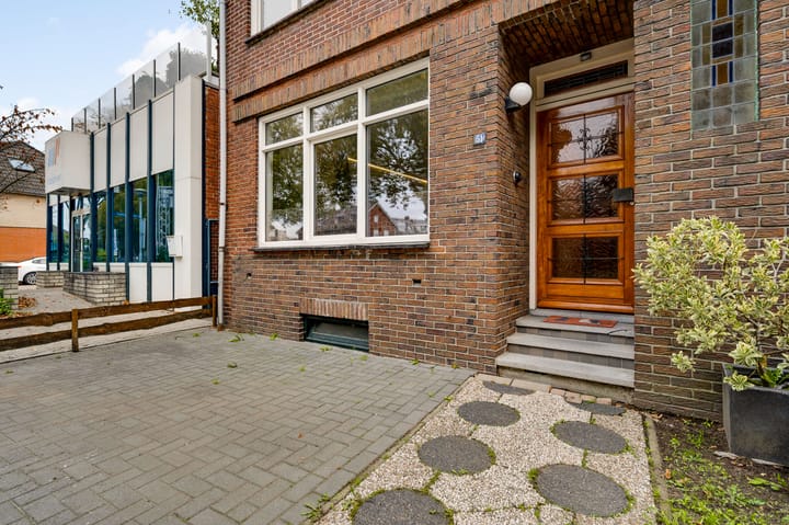 Photo 6 of Emmastraat 51