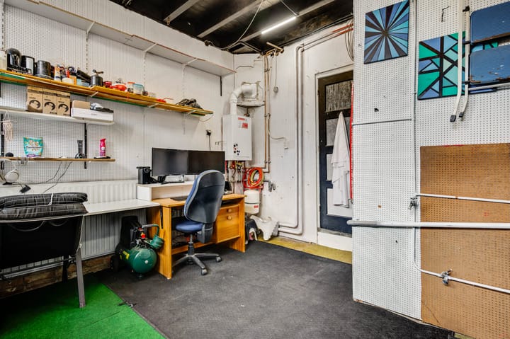 Photo 18 of Emmastraat 51