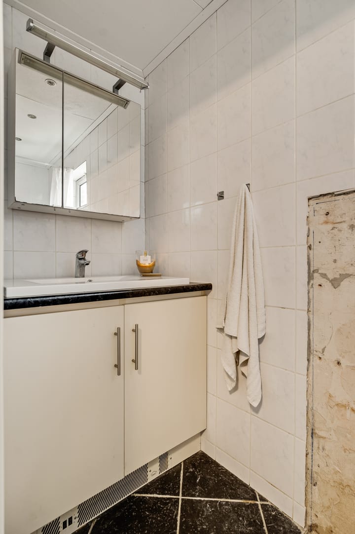 Photo 30 of Emmastraat 51