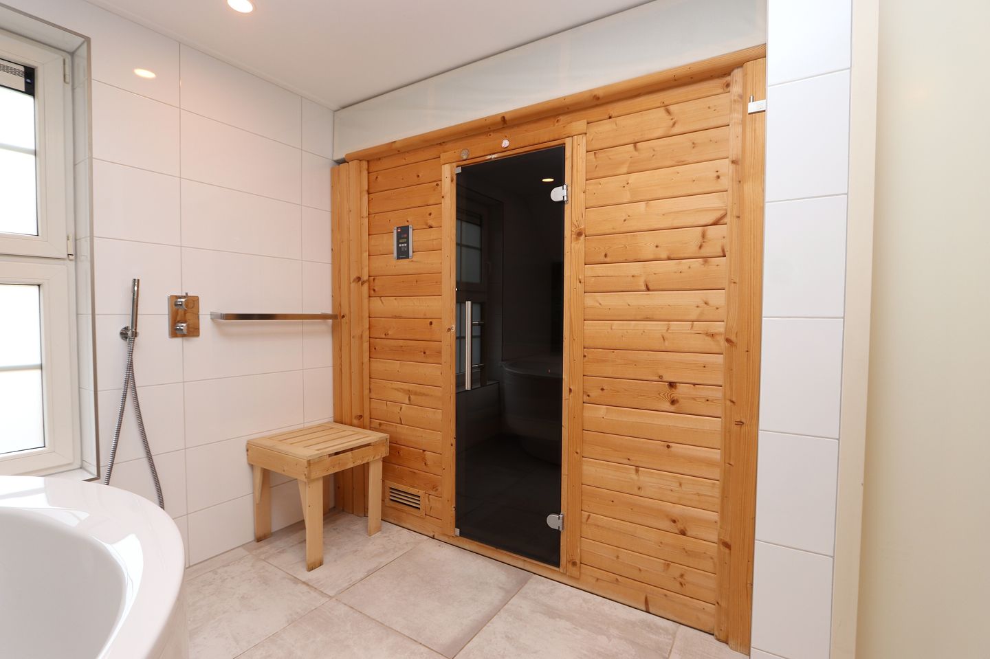 Foto 14 van Tunnelweg 7-156