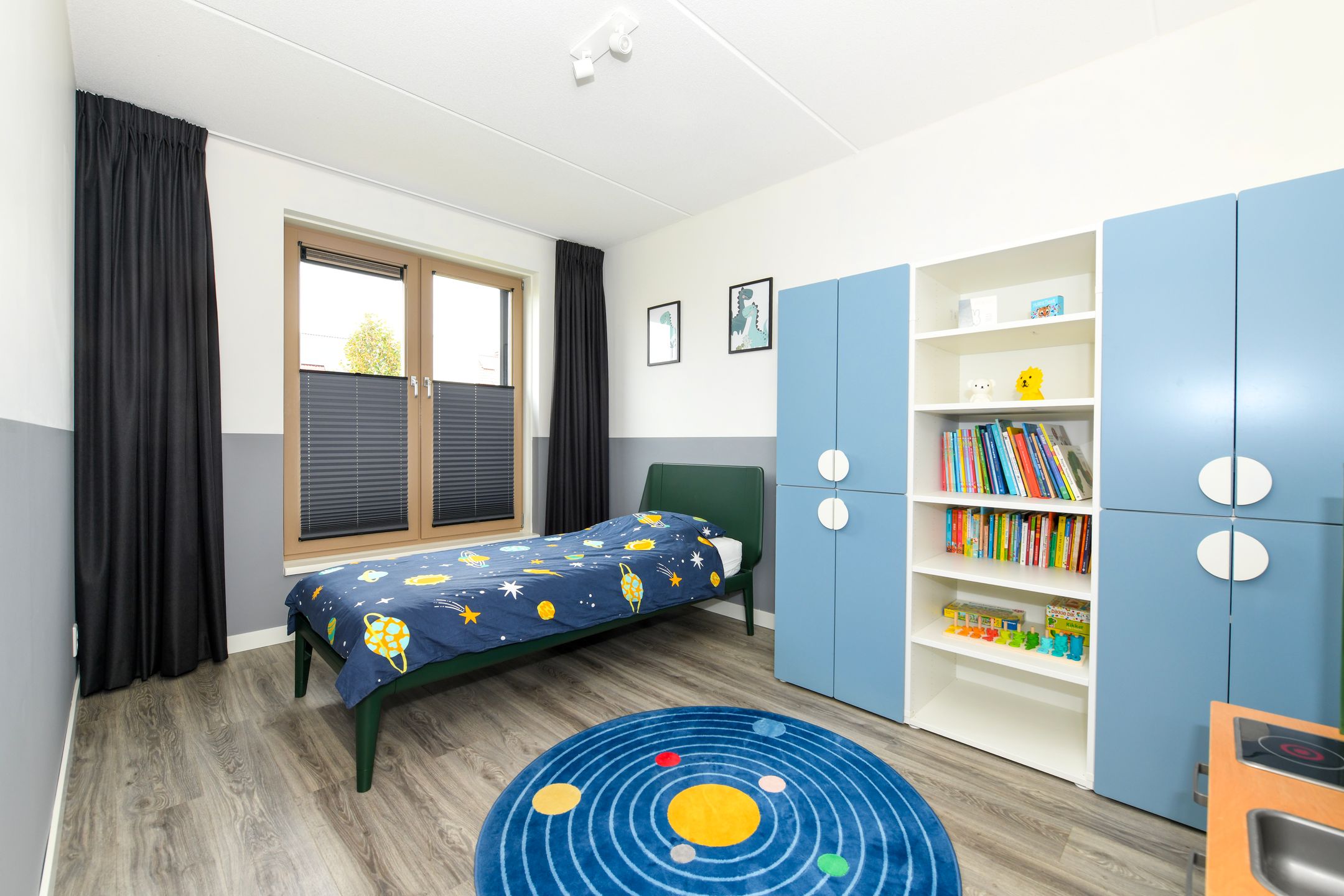 Foto 15 van Elementen 72