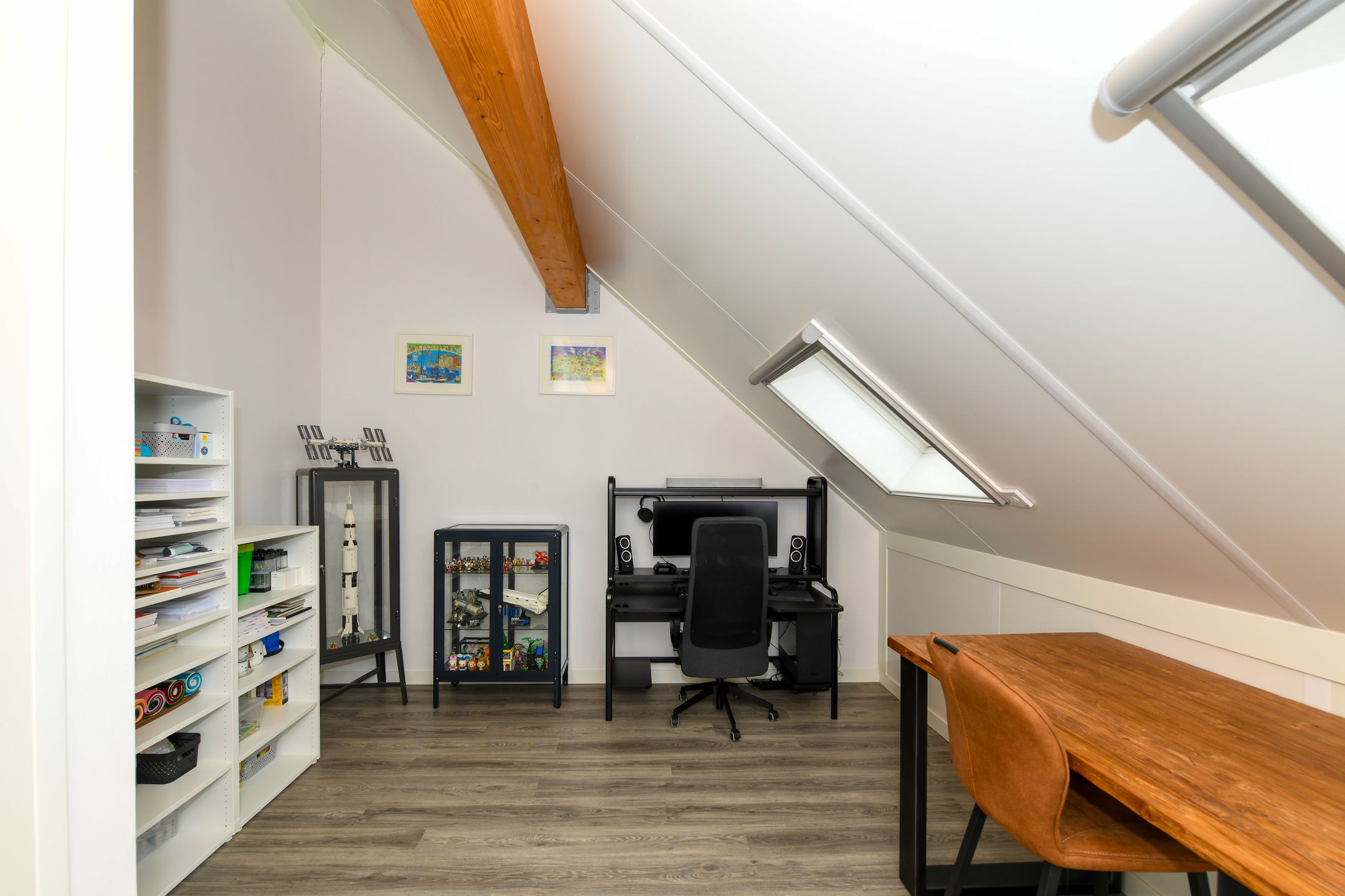 Foto 21 van Elementen 72