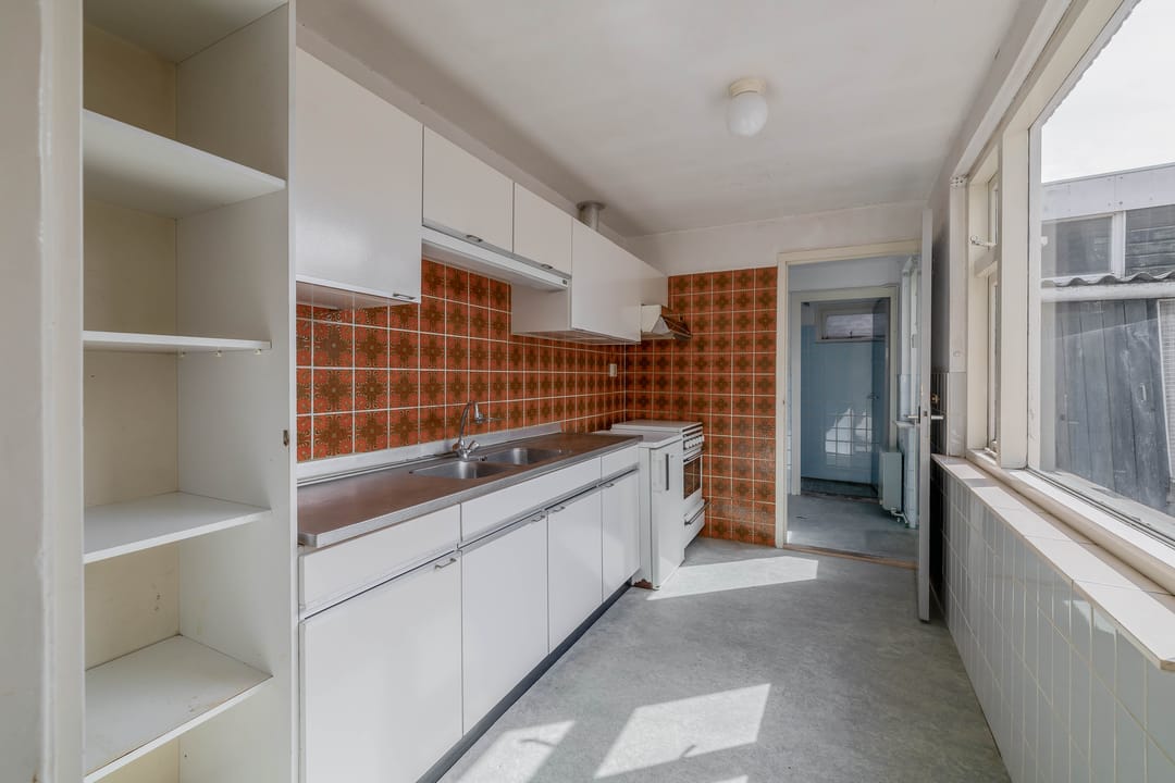 Photo 7 of De Ruijterstraat 42