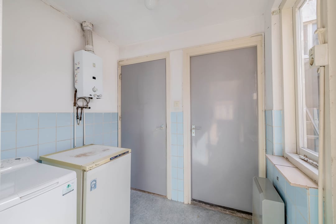 Photo 8 of De Ruijterstraat 42