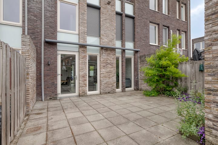 Photo 24 of Kruisweg 4