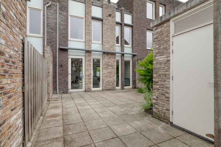 Photo 25 of Kruisweg 4