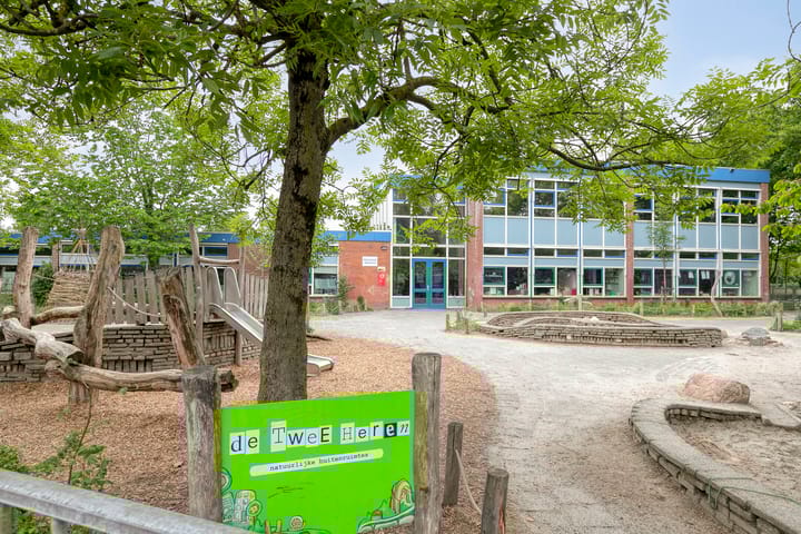 Photo 26 of Kruisweg 4