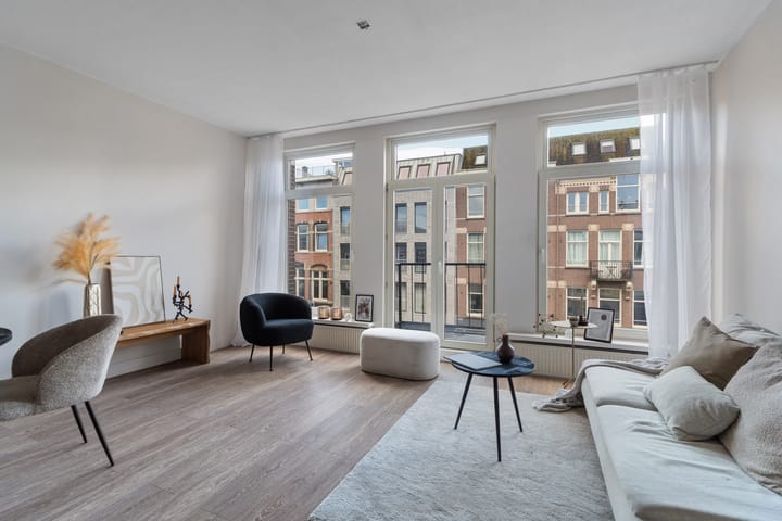 Middenweg 17-2 main image