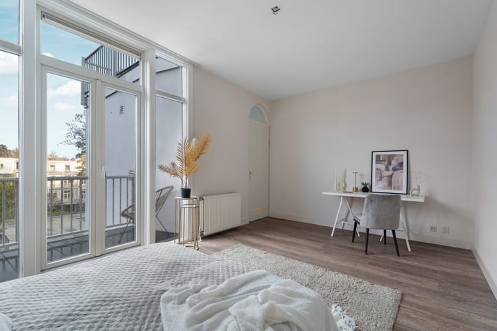 Photo 22 of Middenweg 17-2