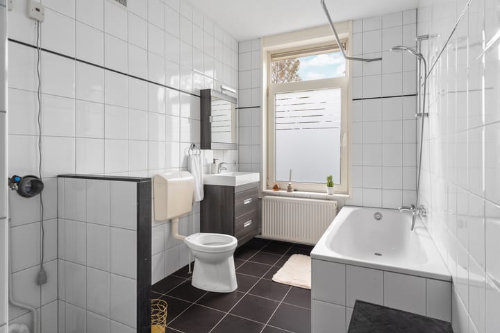 Photo 25 of Middenweg 17-2