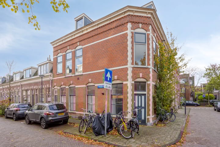 Photo 31 of Poelgeeststraat 1-A