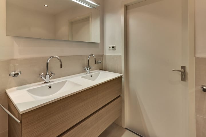 Photo 36 of Steynlaan 120