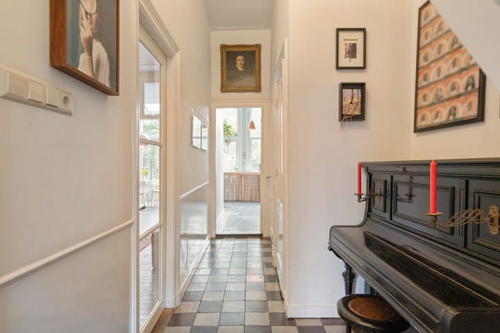 Foto 7 van Bos en Vaartstraat 19