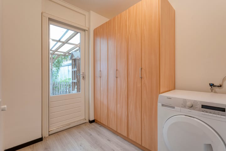 Photo 10 of Broeklaan 25