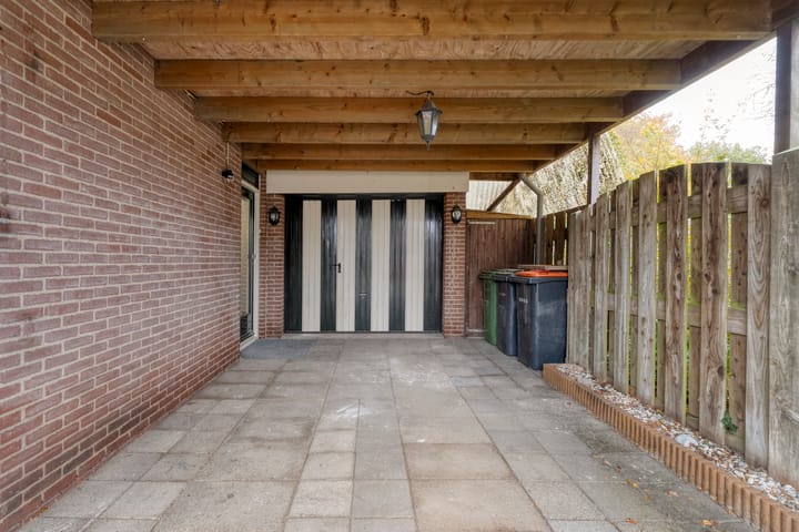 Photo 39 of Broeklaan 25