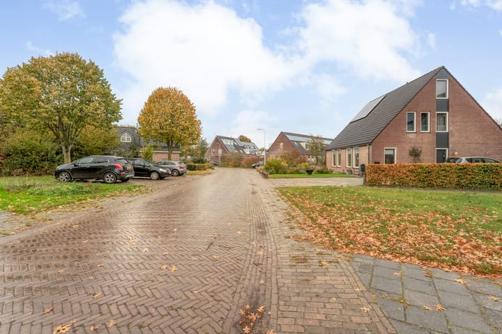 Photo 42 of Broeklaan 25