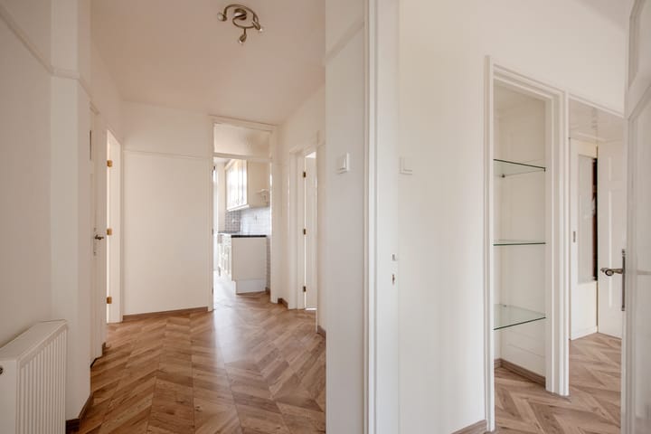 Photo 10 of Hoefbladlaan 49