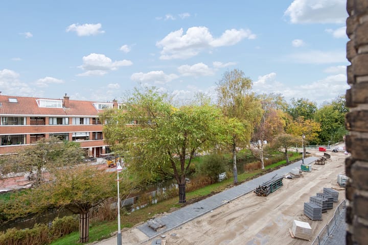 Photo 14 of Hoefbladlaan 49