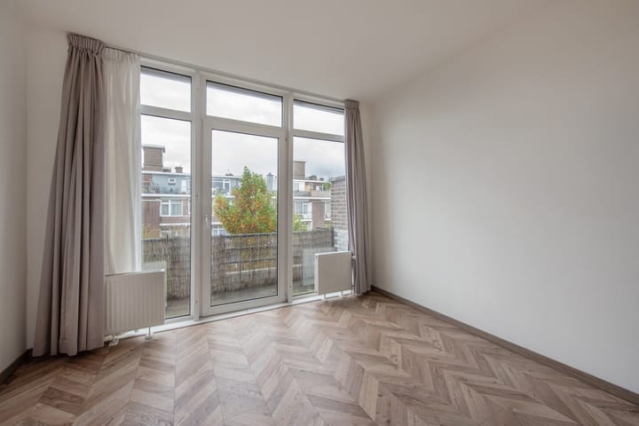 Photo 18 of Hoefbladlaan 49