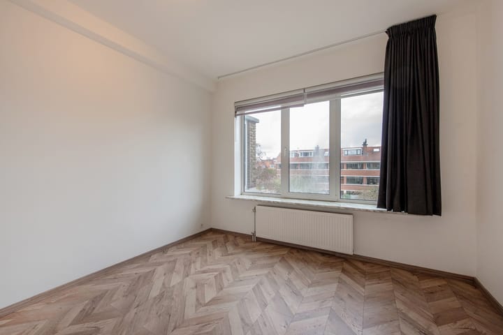 Photo 32 of Hoefbladlaan 49