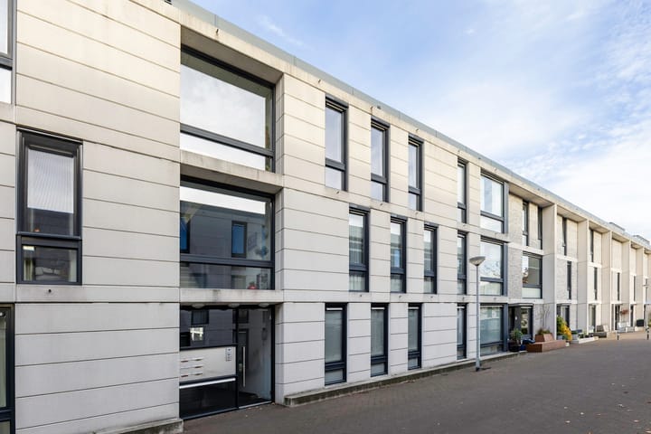 Foto 20 van Van Hoftenstraat 47