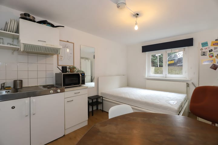 Photo 3 of St. Annastraat 21-A