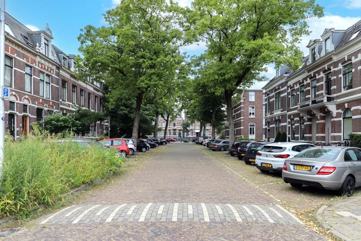 Photo 19 of St. Annastraat 21-A