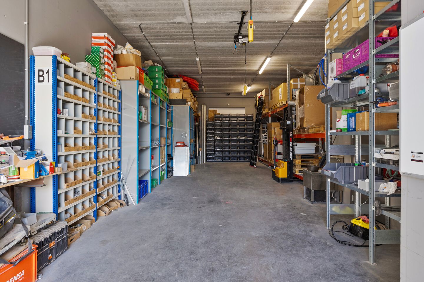 View photo 4 of Pieter Zeemanstraat 5