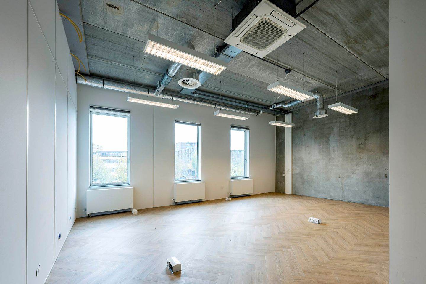 Bekijk foto 3 van Krijn Taconiskade 424