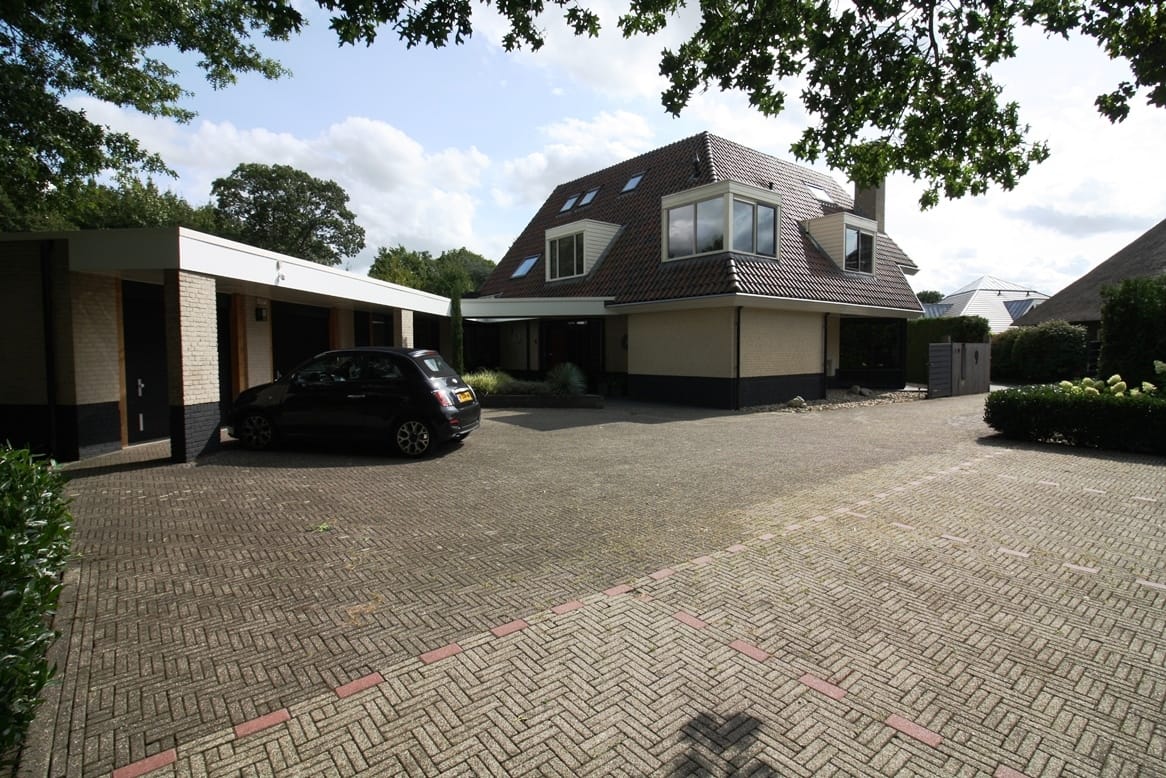 Foto 60 van Buitenhof 9