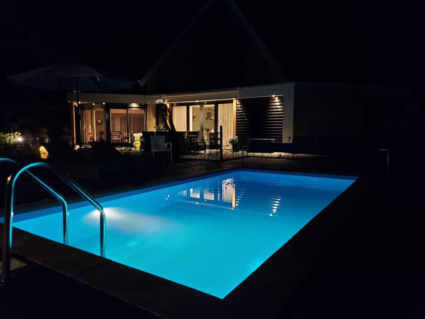 Foto 79 van Buitenhof 9