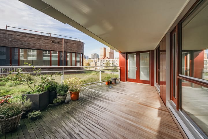 Foto 22 van Van Leijenberghlaan 4-B