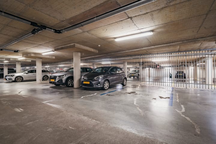 Foto 24 van Van Leijenberghlaan 4-B