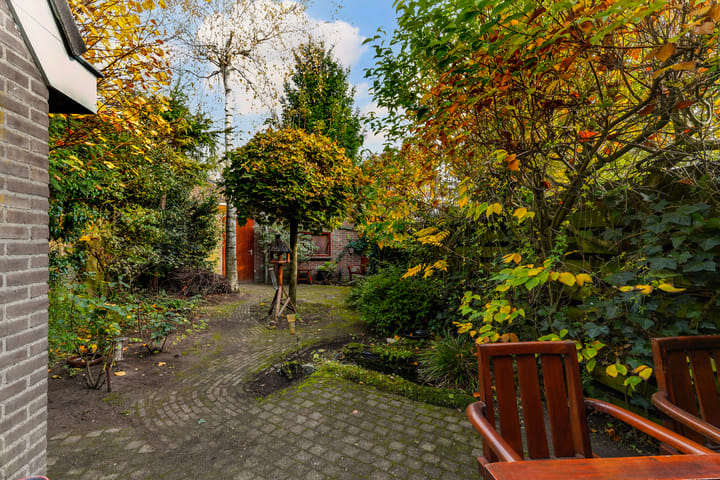 Photo 31 of Dintel 44