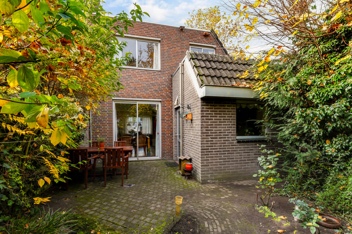 Photo 32 of Dintel 44