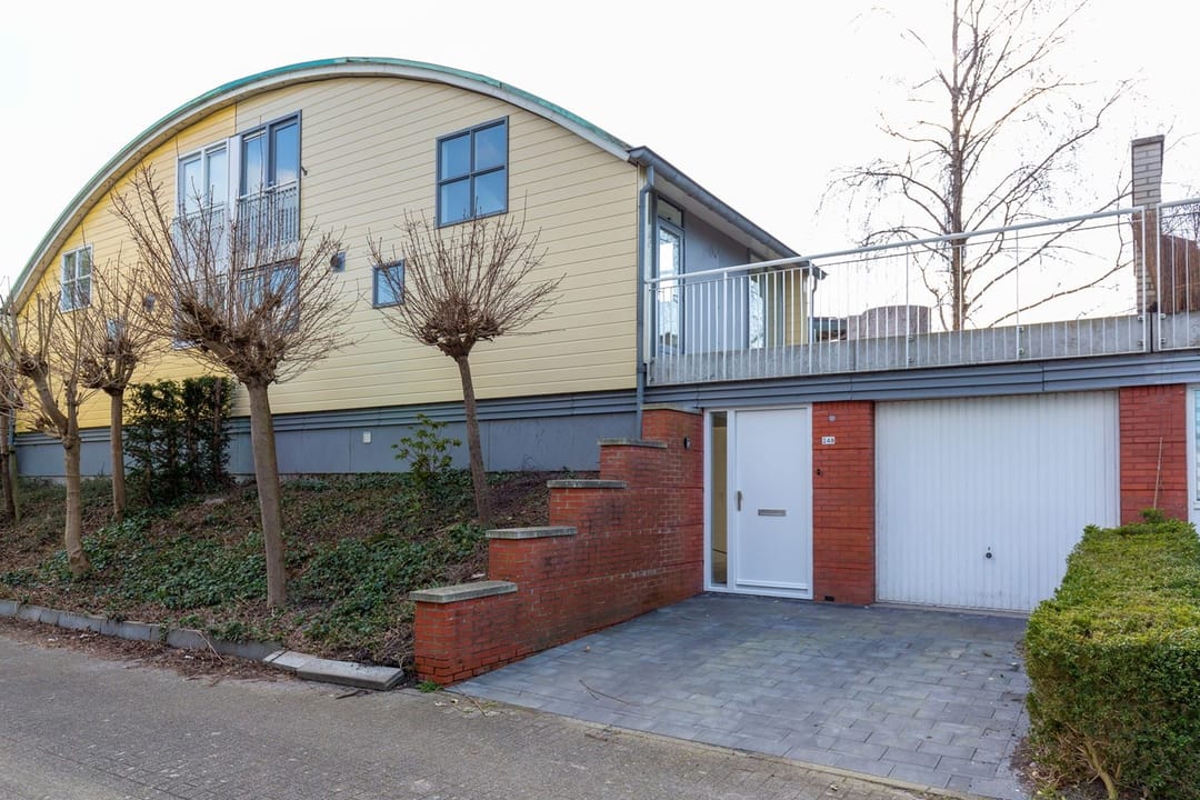 Photo 2 of James Stewartstraat 248