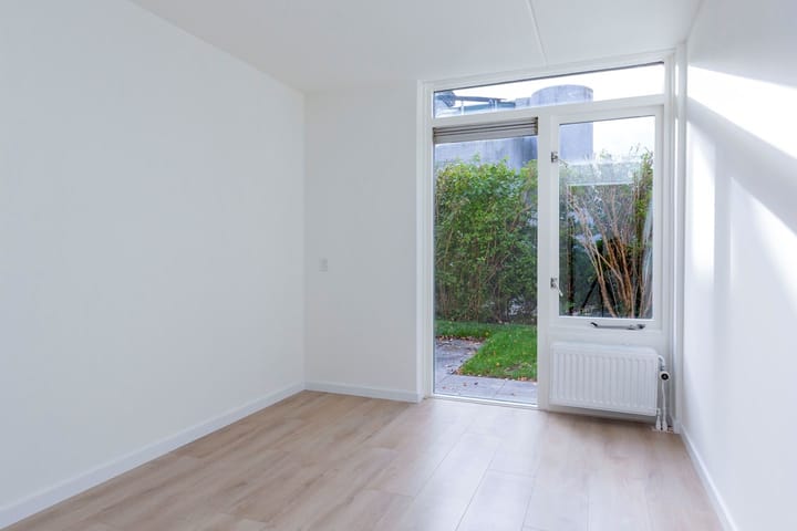 Foto 8 van James Stewartstraat 248