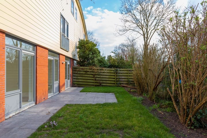 Foto 41 van James Stewartstraat 248