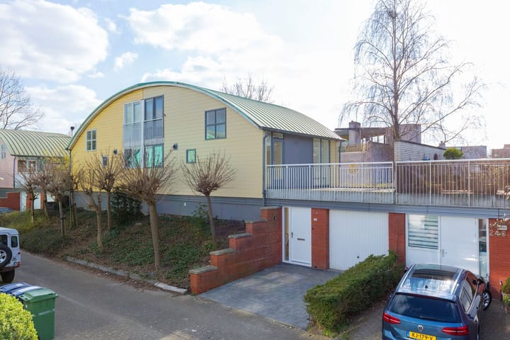 Foto 49 van James Stewartstraat 248