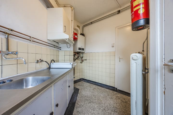 Photo 11 of Distelstraat 27