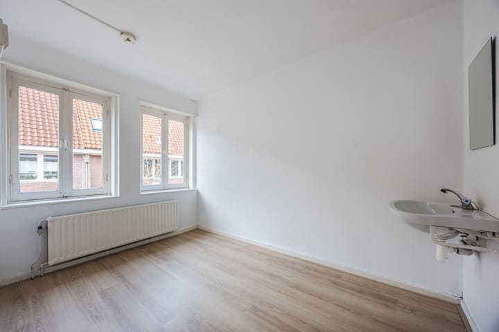 Photo 18 of Distelstraat 27