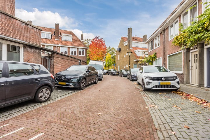 Photo 30 of Distelstraat 27